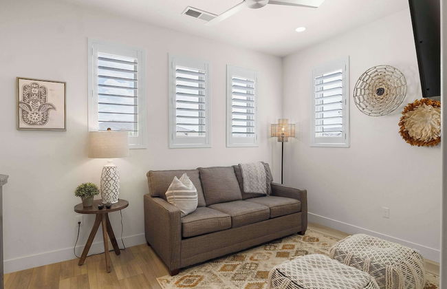 New The Ranch House Freedom Village - Foto 17