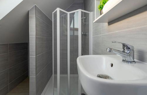 Private Luxe Bournemouth 5BR-7 Beds-3 Bath-Garden-Parking - Foto 37