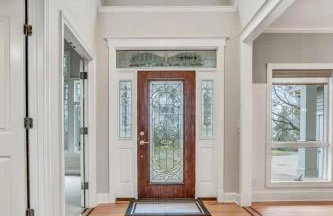 Immerse in Luxury Grand 5BR Lakefront Haven Views - Foto 17