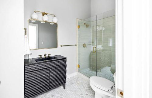 Stylish Old Port 2BR Loft, Walk to Everything - Foto 33