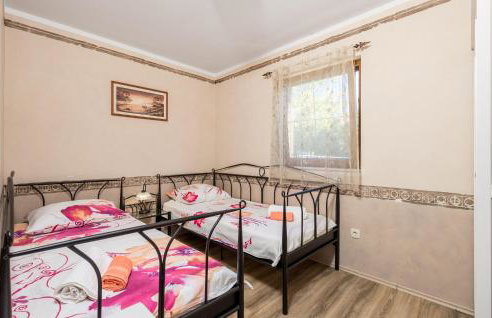 Gorgeous Home In Zgaljici With Sauna - Foto 34