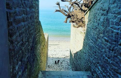 LA SUITE appartement pleine vue mer - Photo 35