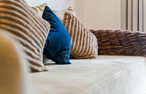 Elite & Elegant 1-Bed City Apartment, Wi-Fi & Netflix, Accommodates 6 - Foto 13