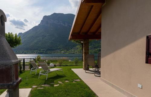 Idyllic cottage next to the beautiful Lake Idro - Foto 37