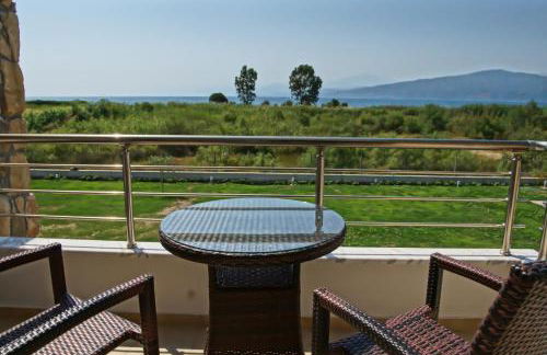 Cavos Fokidos - Foto 28