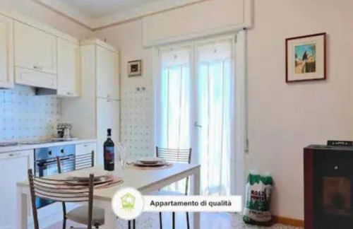 Comodo appartamento a Lizzano con Vista - Foto 1