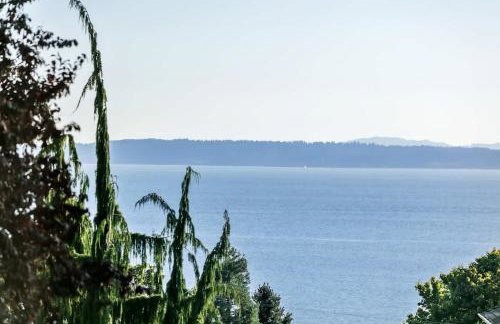 Charming Beach Cottage with Ocean Views & Sauna - Foto 34