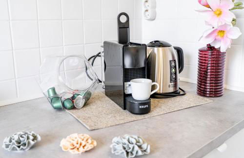 City Heart - 2min to station - Foto 3