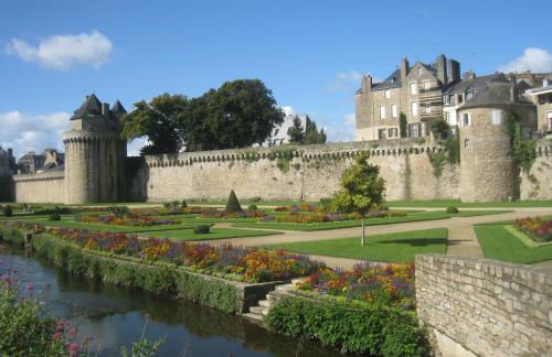 Appart Hôtel Le Liberté Vannes Centre-Ville - Foto 66