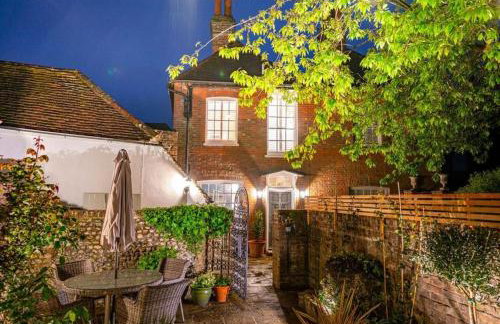 The Courtyard - Foto 35