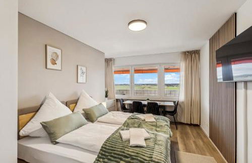 Skyview Apartment mit Balkon & Parkplatz - Foto 14