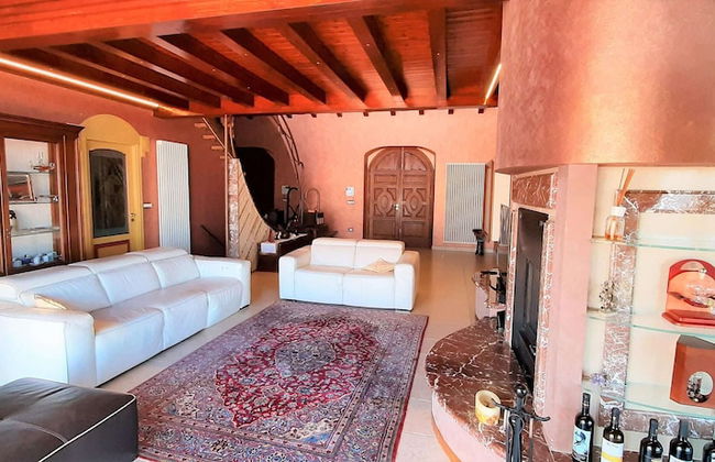 Divine Holiday Home in Giosa Marea with Sauna & Hot Tub - Foto 19