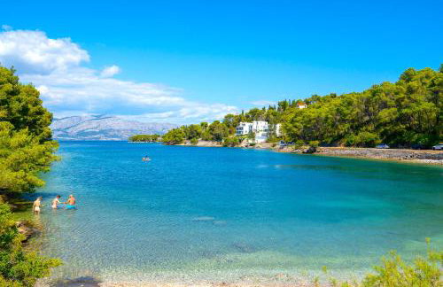 Villa Green Garden - Photo 2