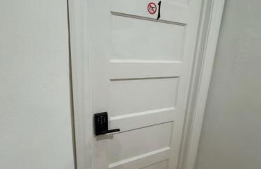 Large DUPLEX Apt 2Bdrm 1Den-Metro - Foto 18