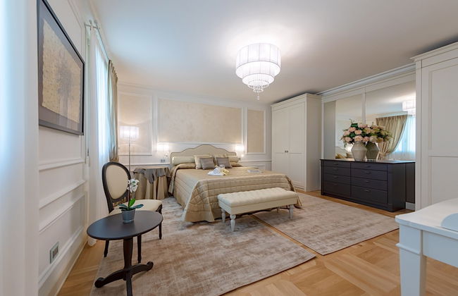 Luxury Lakefront Catullo A1 by Wonderful Italy - Photo 21