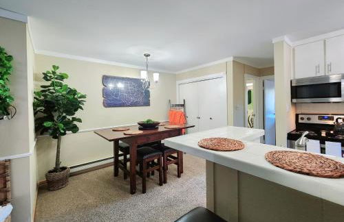 Tahoe Shoreline Retreat - Close to Ski Resorts & HOA Amenities - Foto 25