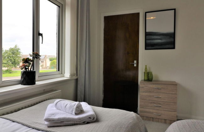 Carfin House - Motherwell - Photo 18