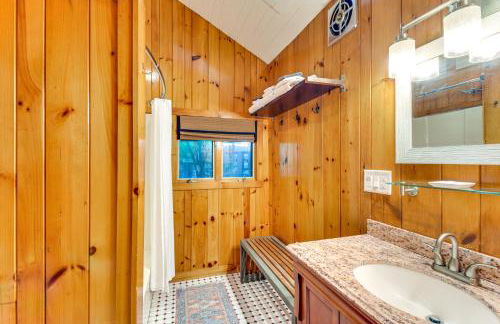 Tranquil Highlands Cottage with Fire Pit and Stream! - Foto 27