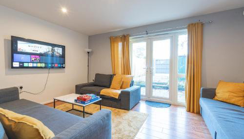 Cheerful 4-bedroom house with multiple car parking - Foto 3