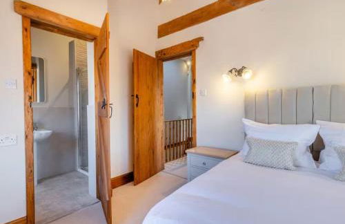 Cheshire Barns - Photo 35