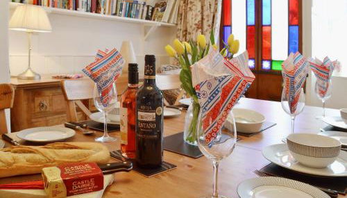 The Old Post Office - Photo 5