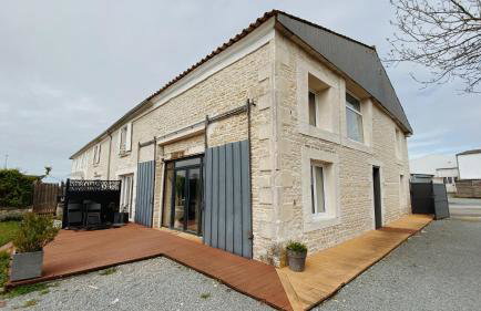 Domaine de Saint Florent - Piscine & Spa - Foto 17