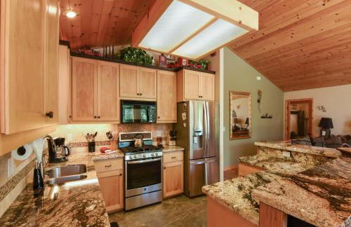 Lux Leisure Game Room & More! - Foto 9