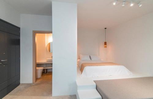 PANORMOS ART Beachfront Suites - Photo 30