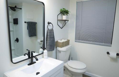 5-BR Serene Retreat Near CLE* Dogs welcome! - Foto 7