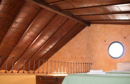 Charming House in Estepa with Mountain View - Photo 11