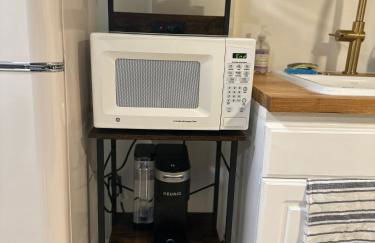 Elegant Garden Suite Minutes Walk to Union Market and NoMa Metro - Foto 3