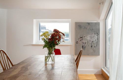 Stunning new 4 bed Penzance town Loft with parking - Foto 15