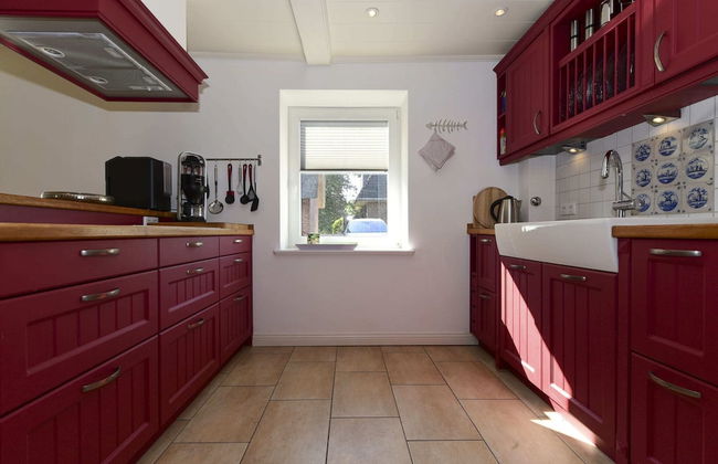 Idyllically Located, Comfortably Furnished and Renovated Holiday Apartment - Foto 32