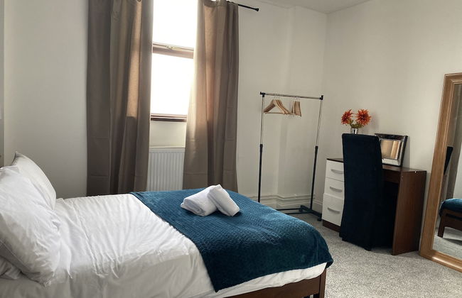 Modern 2 Bedroom Flat in Robert st, Swansea - Foto 2