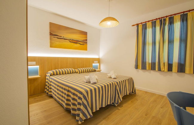 Apartamentos Sol Y Mar Menorca - Photo 7
