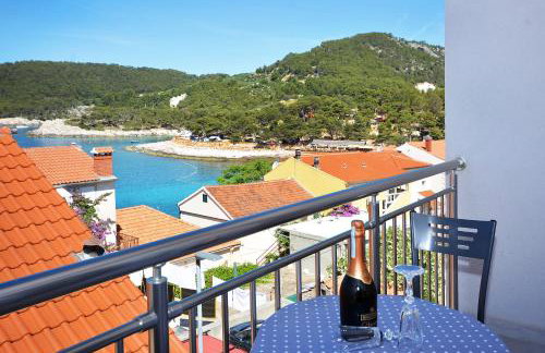 Apartment 'MIMO' in Milna - Hvar - Photo 8