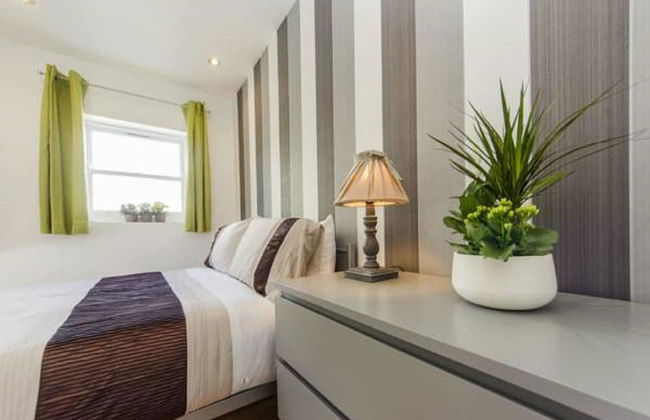 Grand Apartments Fulham Palace - Foto 1