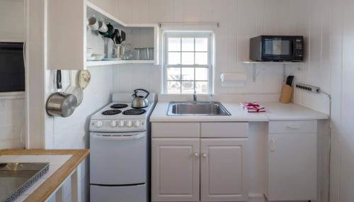 Across from Mayo Beach walk to downtown - Foto 4