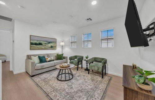 Modern 4BR Retreat in Prime Gilbert Location - Foto 19