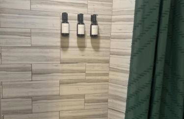 DeLand Dome House- 98 Inch TV - Open Kitchen - Near Bridle Oaks - Photo 49