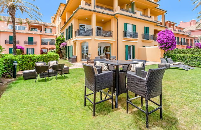 YOLO Spaces – Sotogrande Marina Boutique Apartment - Foto 40