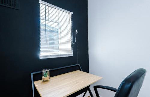 Luxury 1 bedrooom house, sleeps 4, free parking - Foto 11