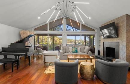 Modern Masterpiece by Avantstay Waterfront Private Dock - Foto 160