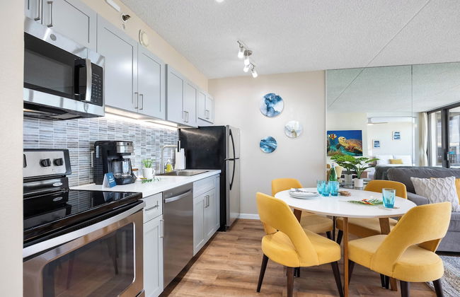 Diamond Head and Partial Ocean views with 2 Beds and Parking - Foto 72