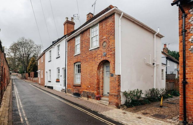 The Poppies - From 150 Per Night - Photo 22