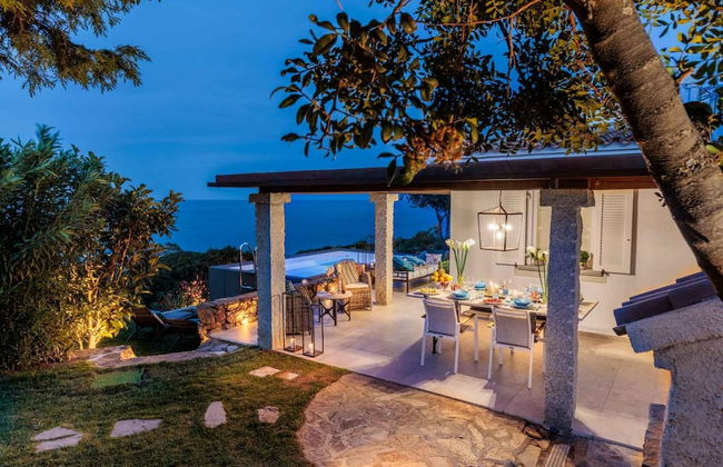 Villa La Bella in Ottiolu - Photo 29