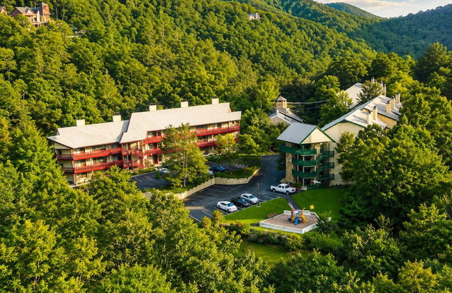 Laurel Point Resort - Photo 1