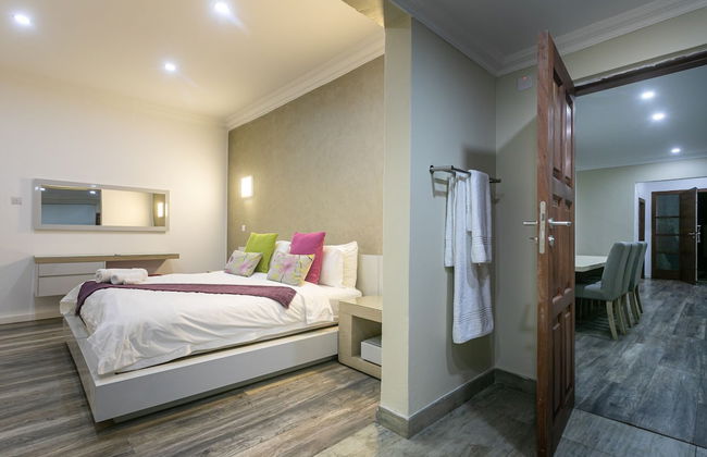 Fallsway Villas - Photo 3