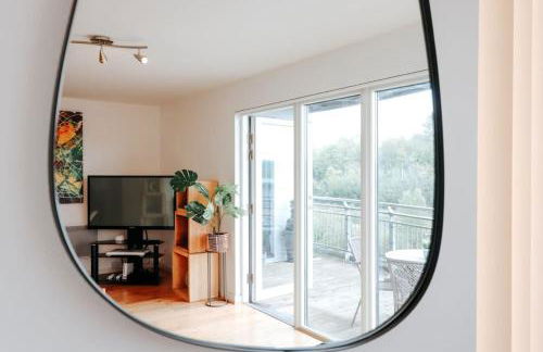 Bay View Apartment, by Solace Stays - Photo 37