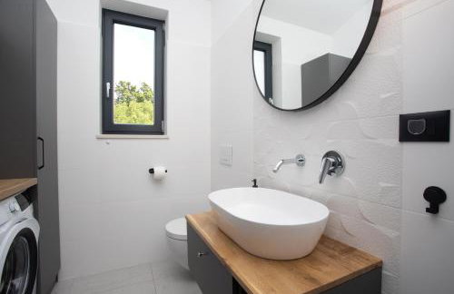 Villa TonKa with jacuzzi sauna and private pool - Photo 41